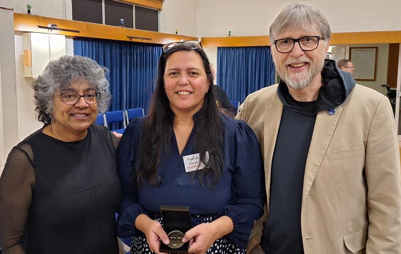 Pauline Harris receives the Murray Geddes Memorial Prize