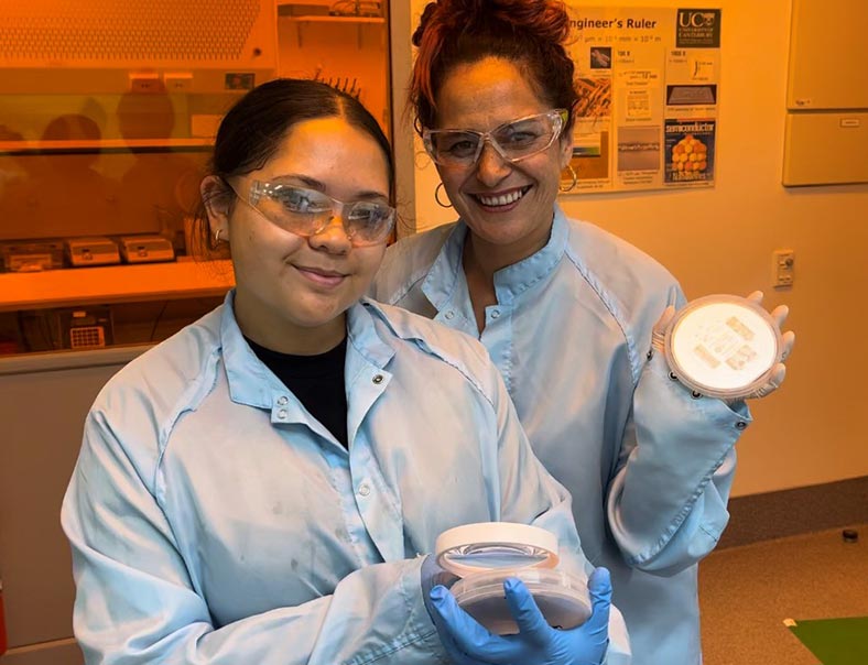 Student and teacher at DiscoveryCamp