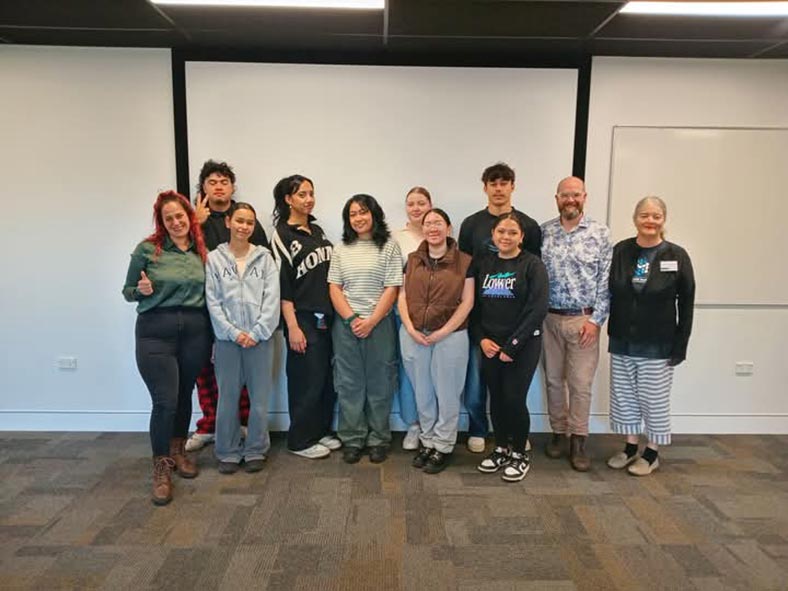 DiscoveryCamp attendees with camp organiser Martin Allen, and Investigators Diane Bradshaw and Vladimir Golovko