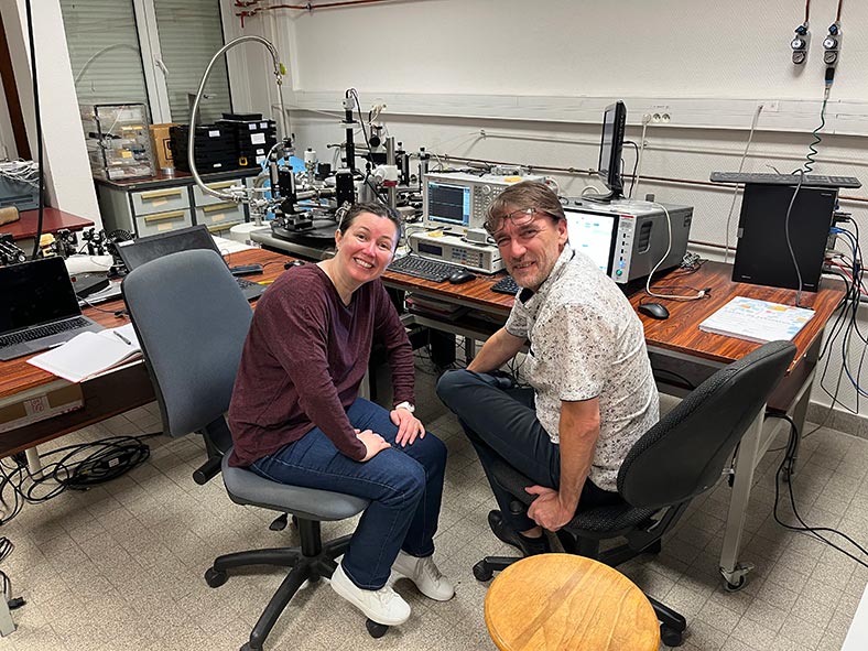 Natalie Plank and Jérémie Grisola working in the lab at the University of Toulouse, France in September 2025