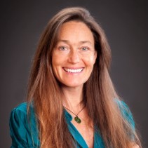 Dr Krista Steenbergen