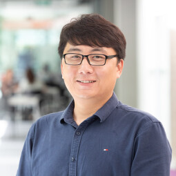 Dr Ben Yin