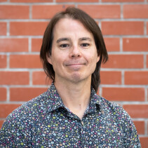 Dr Daniel Sando