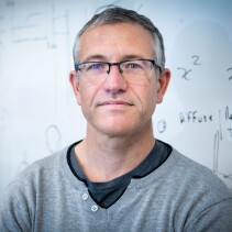 Professor Eric Le Ru