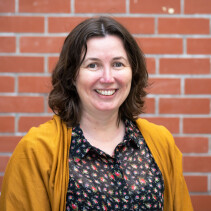  Associate Professor Natalie Plank